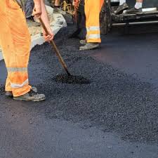 Best Gravel Driveway Installation  in Nett, MO